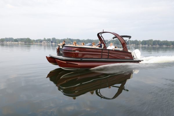 Sylvan Pontoon Boat G-5 CLZ DC