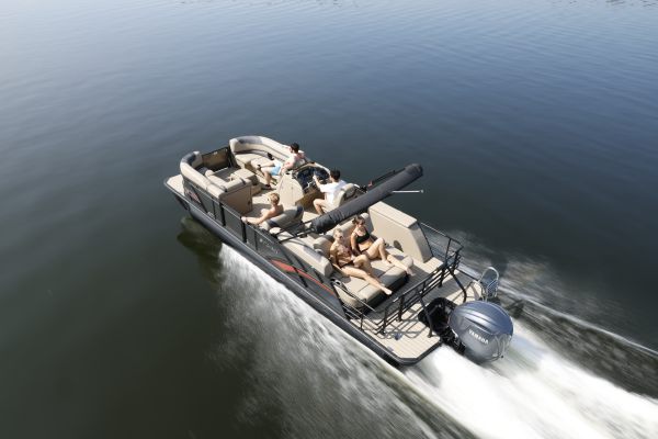 Sylvan Pontoon Boat L5 CLZ 