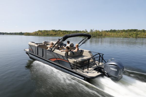 Sylvan Pontoon Boat L5 CLZ 