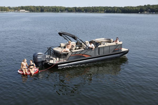 Sylvan Pontoon Boat L5 CLZ 