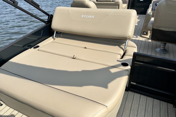 Mirage X1 CLZ DH Sylvan Marine Pontoon Boat 