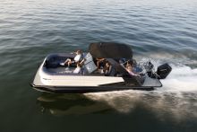 Sylvan Pontoon Boat M5 CLZ DC