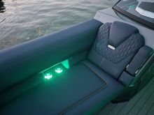 Sylvan Pontoon Boat M5 CLZ DC