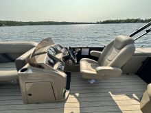 Mirage X1 CLZ DH Sylvan Marine Pontoon Boat 