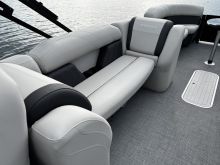 Mirage X3 Party Fish Sylvan Pontoon Boat
