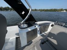 S3 DLZ DH Sylvan Marine Pontoon Boat