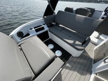 S3 DLZ DH Sylvan Marine Pontoon Boat