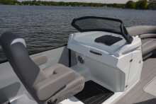 S5 DC Sylvan Marine Pontoon Boat