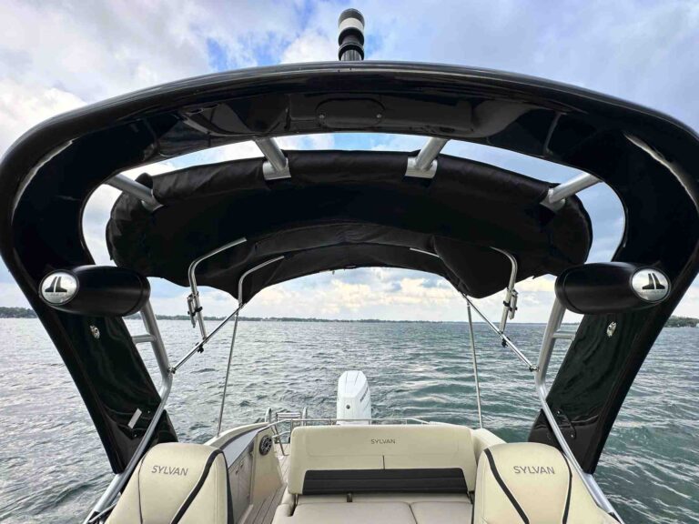 Sylvan Pontoon Boat G-5 CLZ