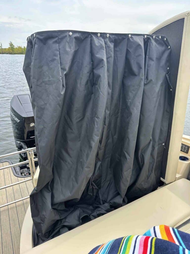 Sylvan Pontoon Boat G-5 CLZ