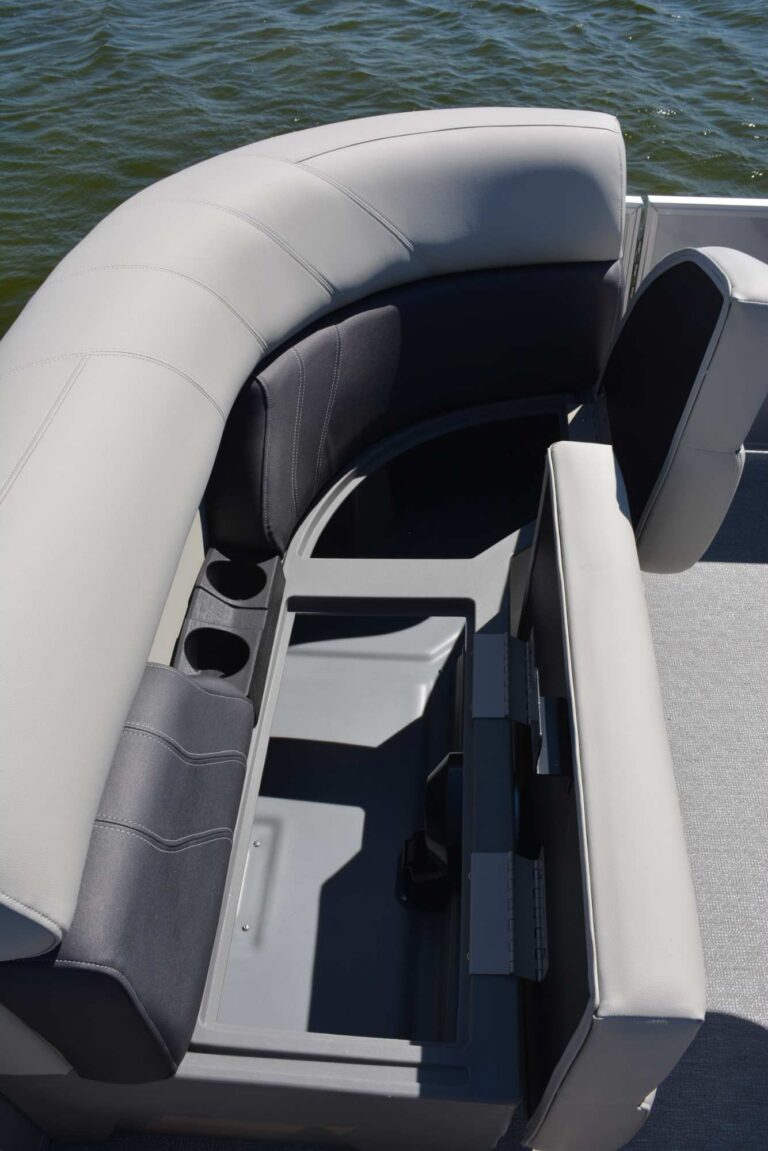 Mirage 8522 Party Fish Sylvan Marine Pontoon Boat