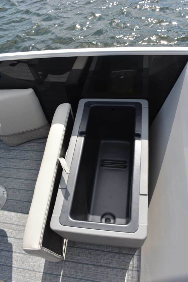 Mirage 822 Party Fish 4.0 Sylvan Marine Pontoon Boat