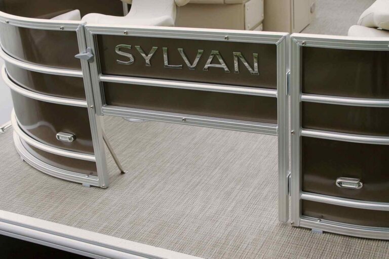 Mirage 8522 4.0 Sylvan Marine Pontoon Boat