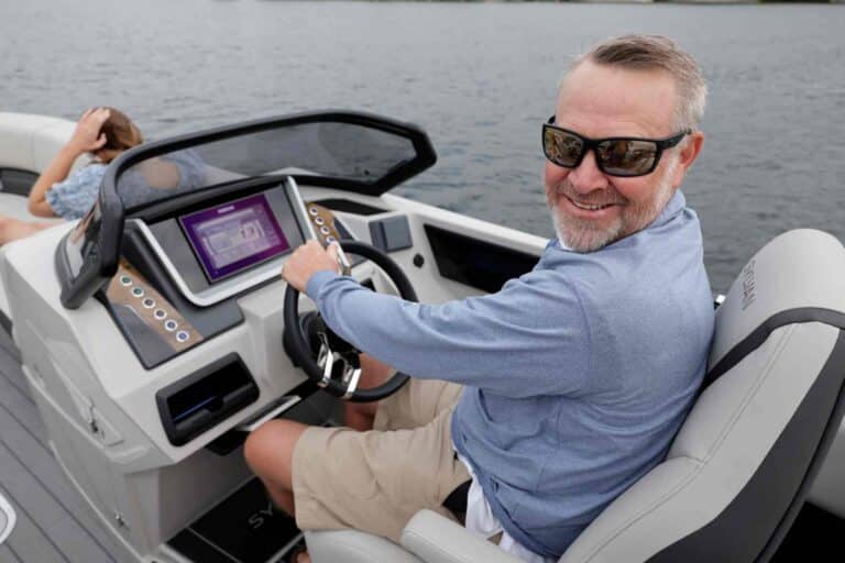 Sylvan Pontoon Boat G-5 LZ