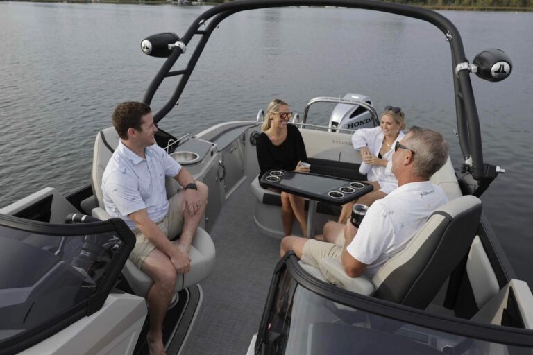 Sylvan Pontoon Boat G-5 CLZ