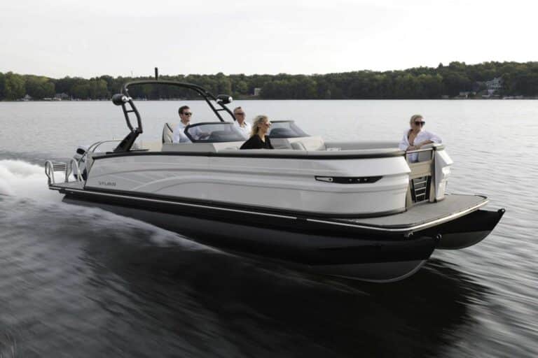 Sylvan Pontoon Boat G-5 CLZ DC