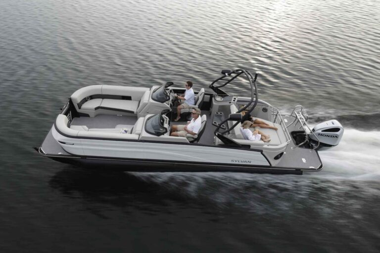 Sylvan Pontoon Boat G-5 CLZ DC