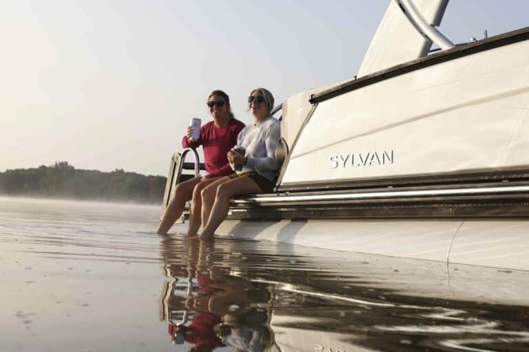 Sylvan Pontoon Boat G-5 CLZ