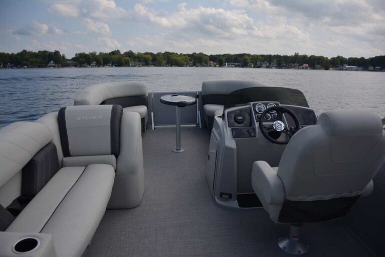 Mirage 8522 Party Fish Sylvan Marine Pontoon Boat