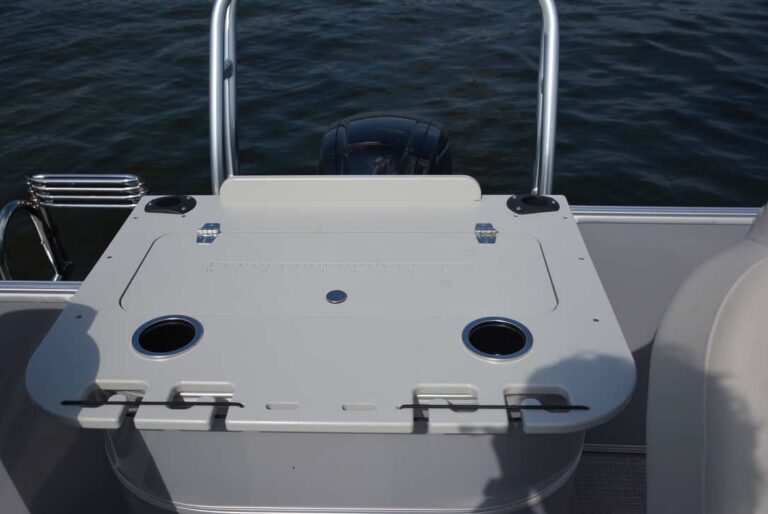 Mirage 8522 Party Fish Sylvan Marine Pontoon Boat