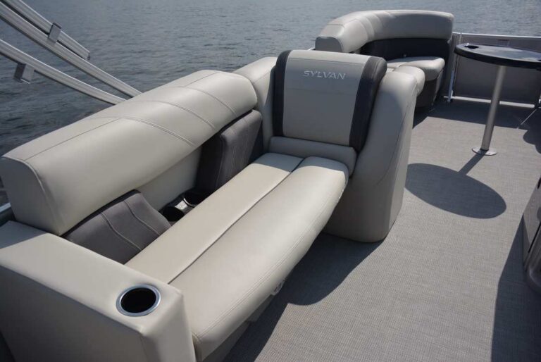 Mirage 8522 Party Fish Sylvan Marine Pontoon Boat